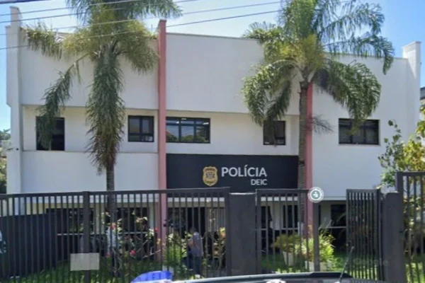 Imagem colorida do Deic de Campinas. Metrópoles