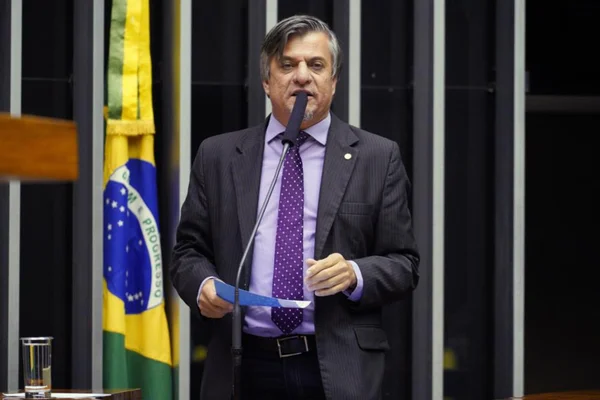 Deputado Boca Aberta