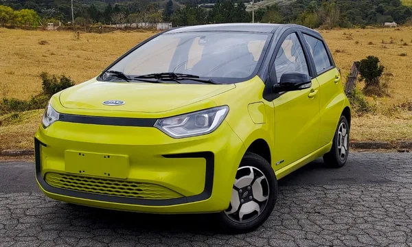 Elétrico cai de preço; popular é vendido direto ao consumidor comum