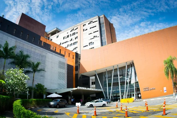 Unidade do Hospital Israelita Albert Einstein no Morumbi, em São Paulo, onde o ex-CEO da Saraiva diz ter sido agredido - Metrópoles