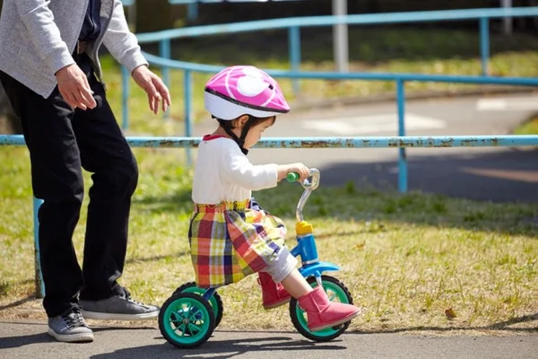 Triciclo infantil