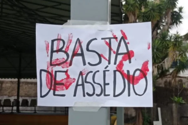 Professor é afastado após assediar aluna no DF: “Gosto das safadinhas”