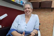 Ana diz que vota "até de cadeira de rodas" se for preciso