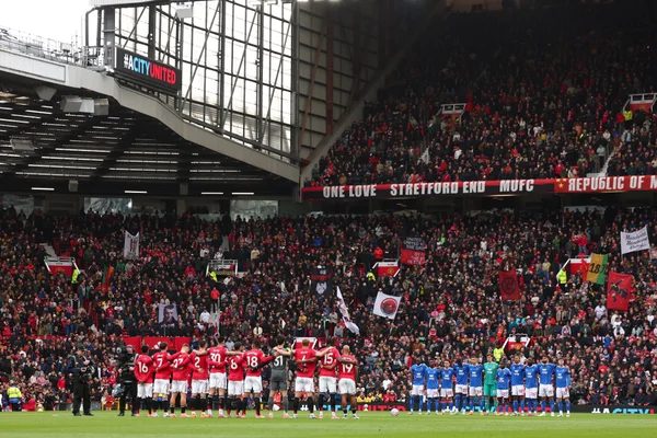Foto colorida do jogo entre Manchester United x Sunderland, no estádio Old Trafford - Metrópoles