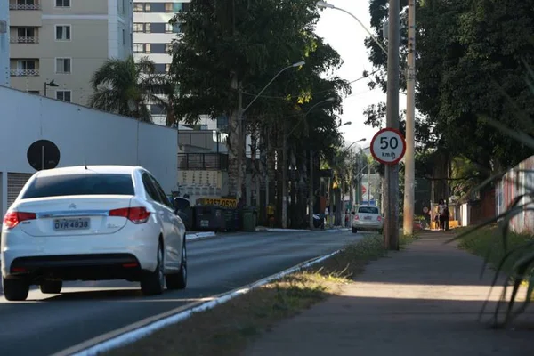 PM mapeia locais onde mais se roubam e furtam carros em Águas Claras