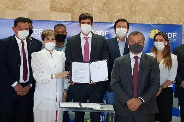 Lei que moderniza a carreira de Assistência Pública de Saúde é sancionada
