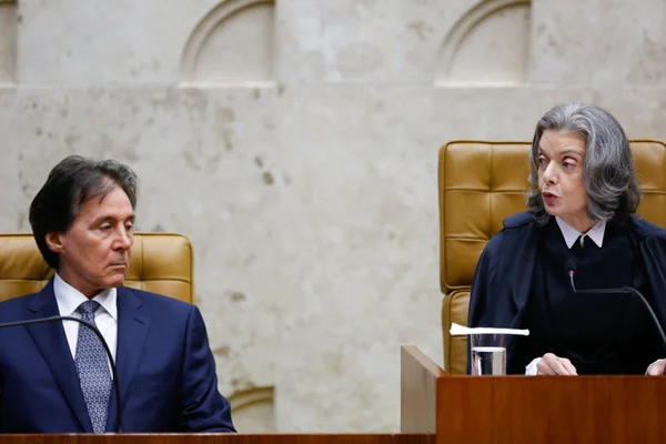 Fachin autoriza abertura de inquérito contra presidente do Senado