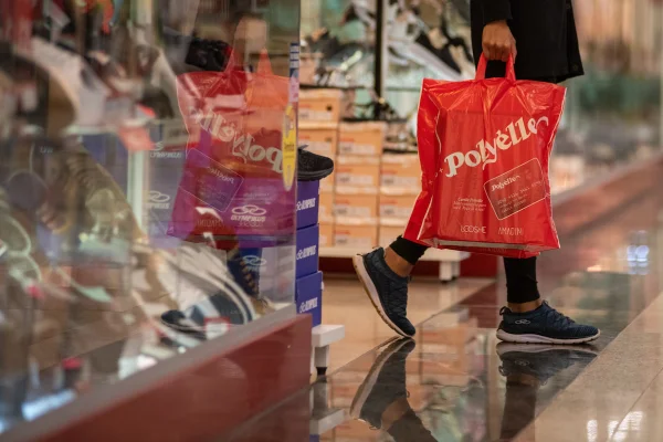 Lojas Polyélle sortearão carros e motos para compras acima de R$ 100