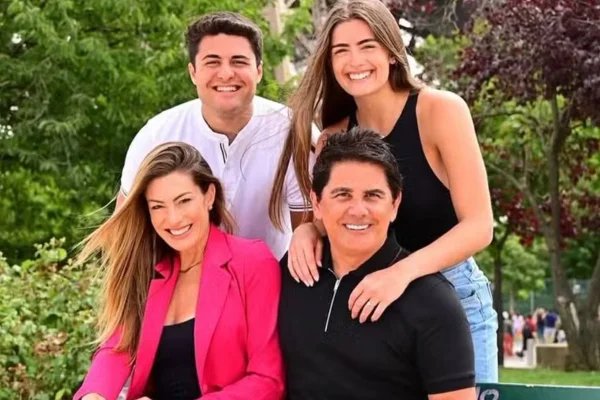 Cesar Filho lembra conversão do filho e cita rotina “dentro da Bíblia”