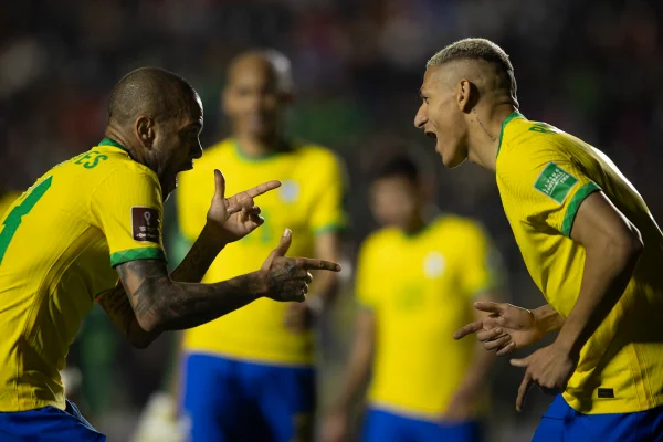 Seleção Brasileira lidera ranking da Fifa após cinco anos