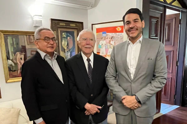 Sarney reage à derrota de Messias no Senado