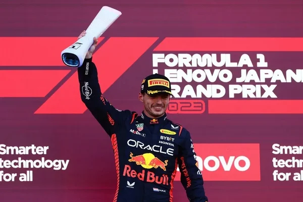 Max Verstappen vence GP do Japão