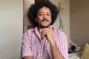 João Luiz Pedrosa grava vídeo para as redes sociais João Luiz Pedrosa grava vídeo para as redes sociais
