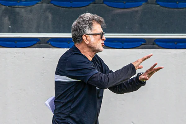 Clube do Remo demite Juan Carlos Osorio após derrota no Re-Pa