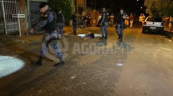 Homem é executado com 15 tiros enquanto jogava sinuca em bar de MT