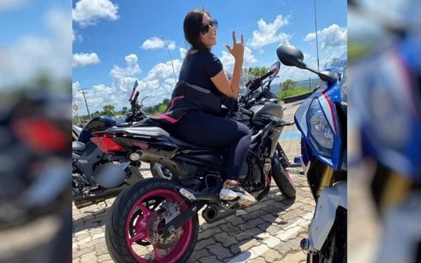 Jovem sofre acidente de moto e morre ao cair de viaduto