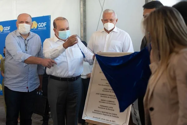 Ibaneis inaugura hospital de campanha de Ceilândia