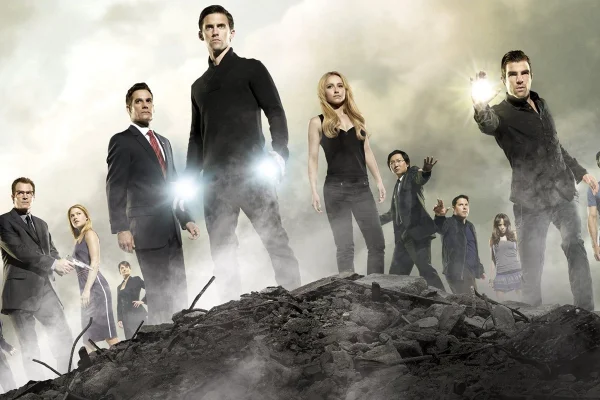 Imagem colorida da série Heroes - Metrópoles