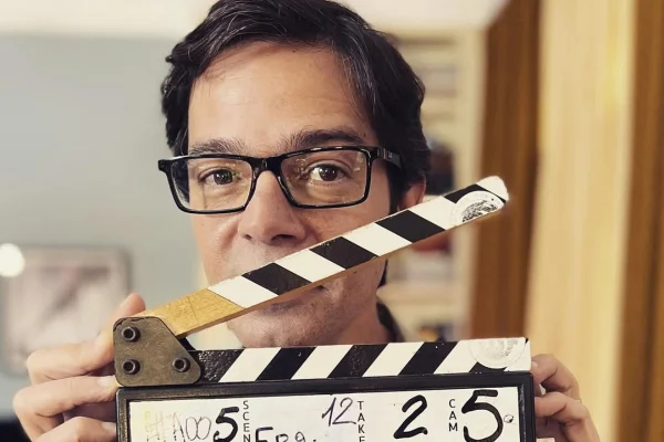 Bruno Mazzeo estrela série especial dos 100 anos da Globo