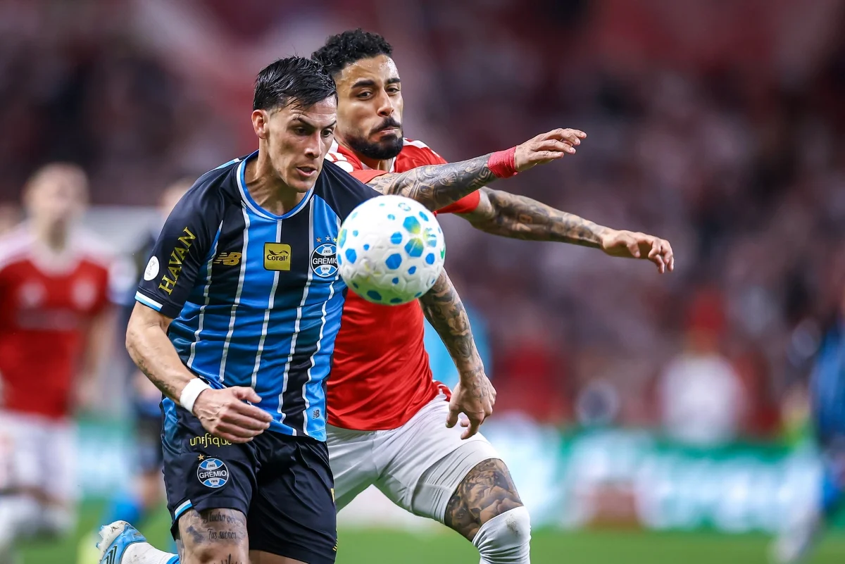 Grêmio e Internacional se enfrentam nas quartas da Copa do Brasil Grêmio e Internacional se enfrentam nas quartas da Copa do Brasil