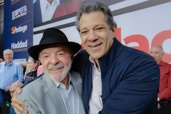 Lula diz que quem tentar interferir nas eleições “vai apanhar muito” - destaque galeria