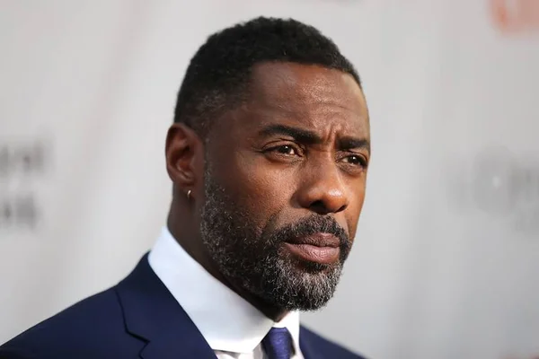 Idris Elba viverá Corcunda de Notre Dame em nova produção da Netflix