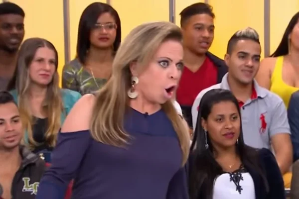 Sogra se revolta e deixa o palco do Casos de Família