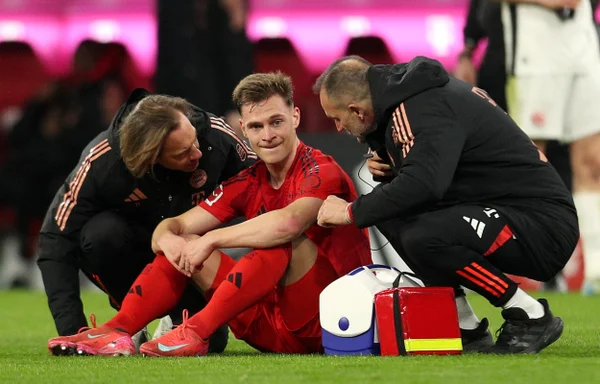 Foto colorida de Kimmich, volante do Bayern de Munique - Metrópoles