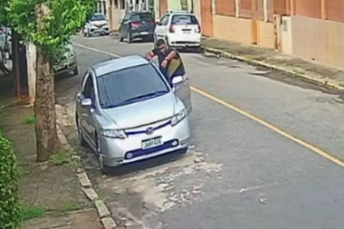 ES: mulher é esfaqueada dentro de carro; ex-namorado é preso ao tentar fuga