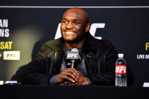 Campeão do UFC fará participação em novo filme do Pantera Negra