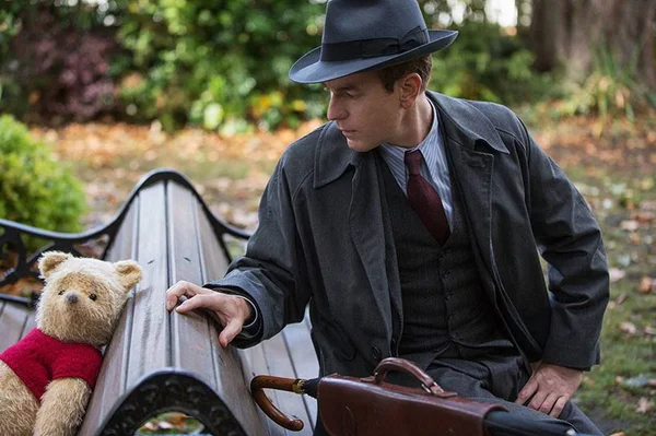 Ewan McGregor diz que aprendeu a tirar folga com Christopher Robin