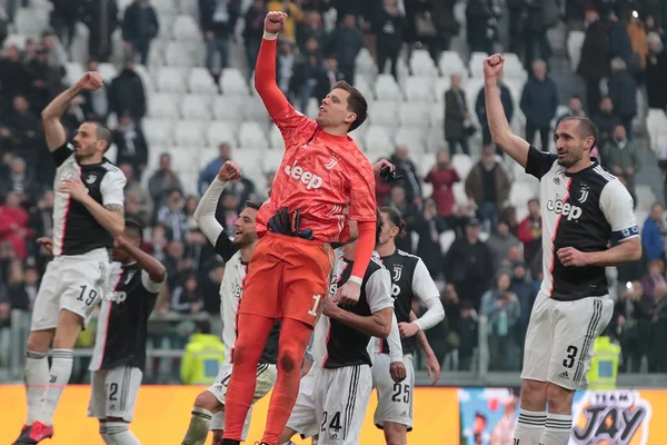 Sem Cristiano Ronaldo, Juventus vence e pressiona Inter de Milão