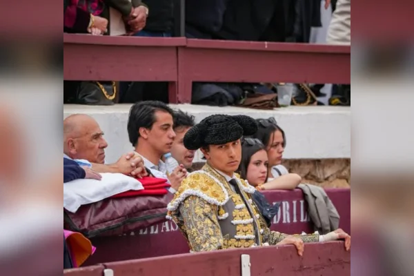 Espanha: toureiro é chifrado e fica em estado grave com lesão de 35 cm