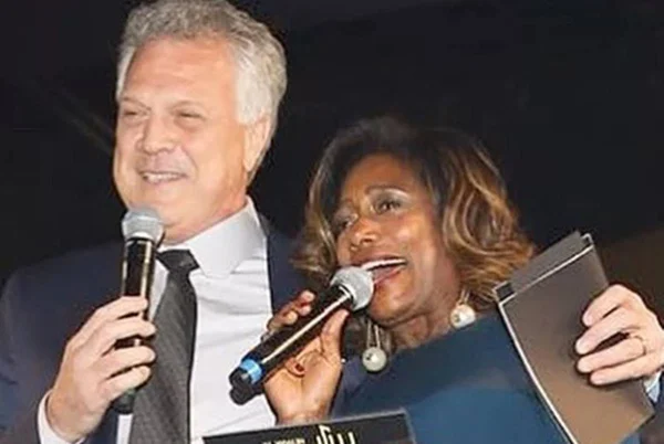 Abalado, Pedro Bial lamenta morte de Glória Maria: “Rainha negra”