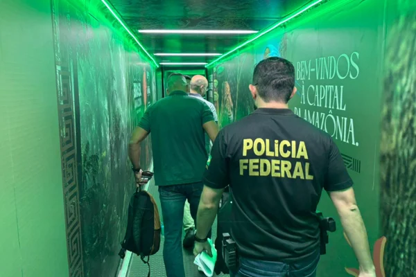 “Quadrilha do ouro”: delegado foi abordado pela PF em avião