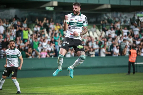 Foto colorida de Fabrício Bruno