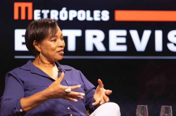 “Agressor de mulher deve ser tratado como estuprador”, diz Jane Klebia