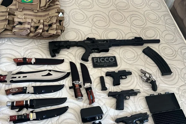 Operação Ricochete: CAC é preso por vender armas e munições a facções