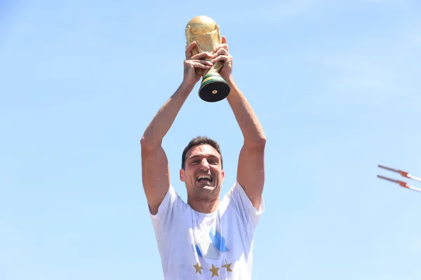 Lionel Scaloni está próximo de estender seu vínculo com a Argentina