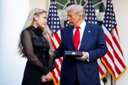 Trump e Erika Kirk