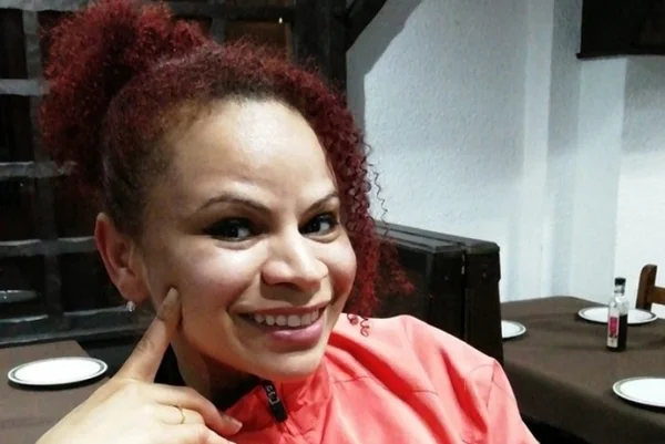 Brasileira é morta na Espanha; filho de 16 anos é suspeito