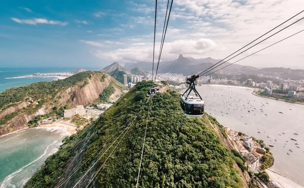 Bora? Bondinho do Pão de Açúcar vira “hotel” em ação inédita