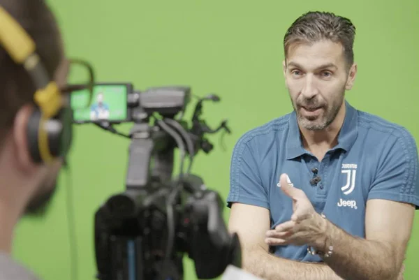 Porto, Leeds… Fluminense. Jornal coloca Buffon na mira do Tricolor