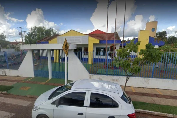 Fachada da creche em Cassilândia (MS)