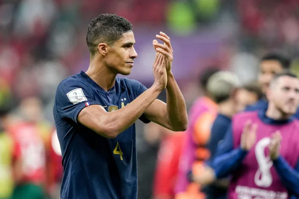 França pode ter mais desfalques na zaga para final contra a Argentina