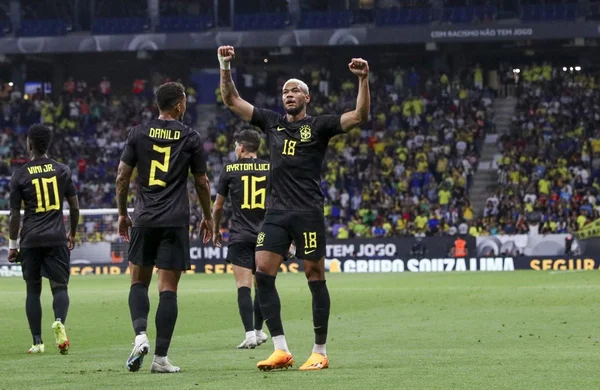 Parar Brasileirão na data Fifa deixou o domingão totalmente sem graça
