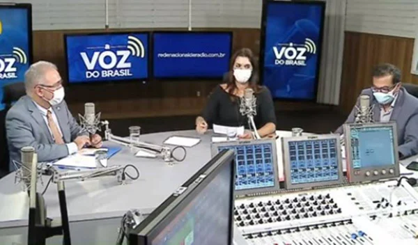 Queiroga afirma que reforço vacinal depende de “respostas da ciência”