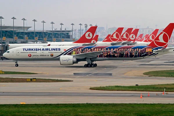 Após cancelar 924 voos, Turkish retoma operações