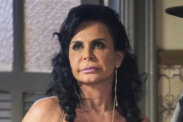 Gretchen desabafa sobre o filho: “Ele morreu nos meus braços”