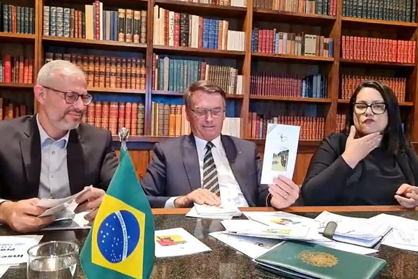 Bolsonaro associa alta de homicídios no Uruguai com uso da maconha